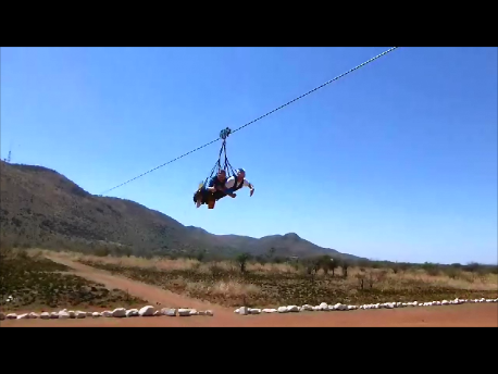 Bob and Tim in flight. Photo by FG.