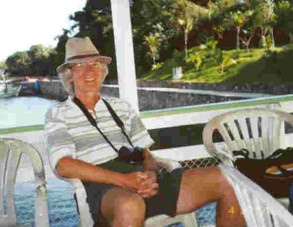 Here's 'Jungle' Fred on the top deck of the boat, awaiting our departure from the dock at the Tropical Hotel for the Ariaú Towers. Photo by JCG.