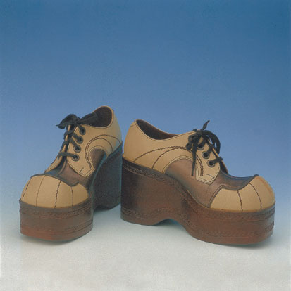 Platform shoes