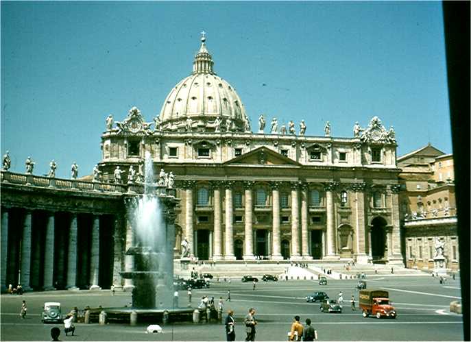 The Vatican Square.  Photo by FG.