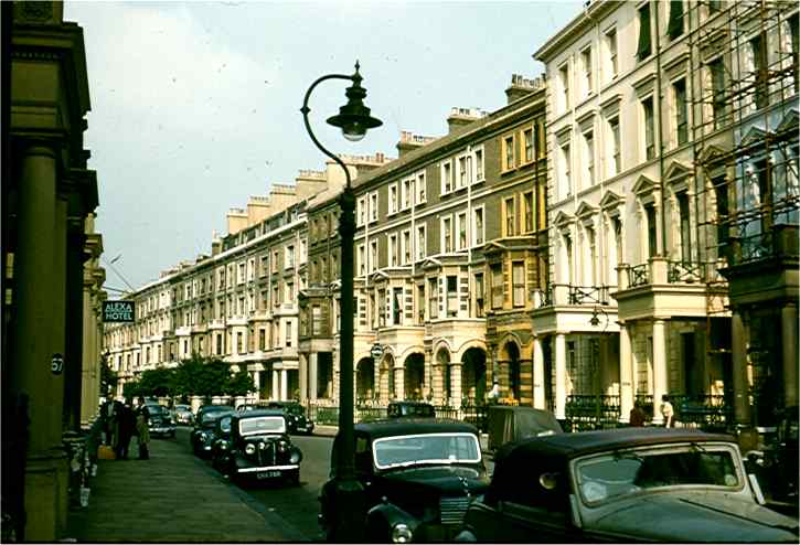 I stayed at the Alexa Hotel during my first trip to London. See sign at left. Photo by FG.